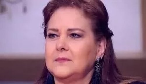 لن تصدق ماذا حصل أثناء غسل جسد دلال عبد العزيز؟ .. شمس البارودي تصدم الجميع وتكشف عن مشهد صعب لم تستطع ان. تنساه طول عمرها