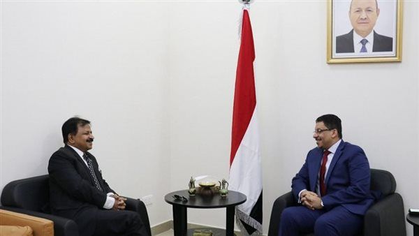 وزير الخارجية يناقش مع منسق فريق لجنة العقوبات مستجدات الاوضاع في بلادنا