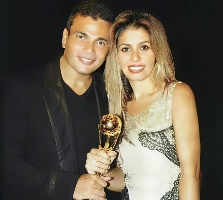 عمرو دياب والنساء.. من شقيقة إلهام شاهين إلى مديرة أعماله