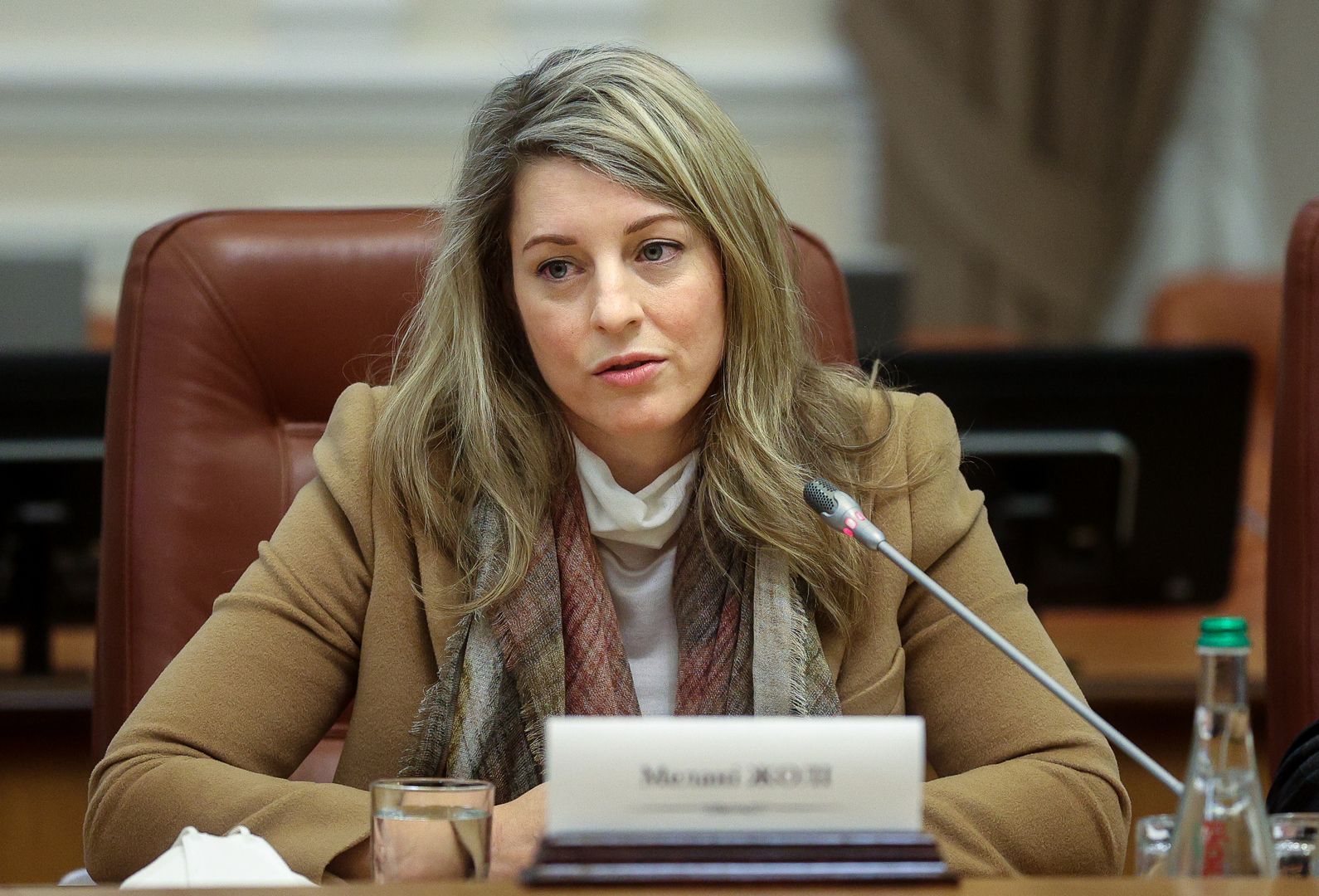 اجتماع فريد من نوعه.. وزيرات خارجية العالم يدعمن نساء إيران ضد القمع