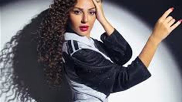 مطرب سعودي يسخر من أغنية ميريام فارس في افتتاح مونديال قطر