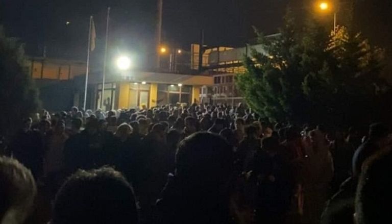 زلزال قوي يضرب غرب تركيا.. والسكان يهرعون إلى الشوارع