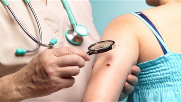 دراسة: ممارسة نمط حياة محدد يقلل من خطر إصابة النساء بسرطان الثدي