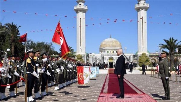 "السلم الأهلي ليس لعبة".. رسالة قاسية من الرئيس التونسي لـ "صندوق النقد"