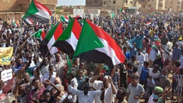 ما أسباب التوتر في السودان؟.. خبراء يجيبون