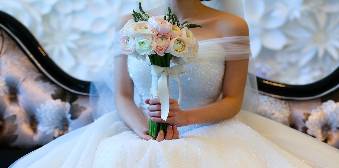 بعد 7 أيام من الزفاف.. سعودي يكتشف أن عروسه تم تبديلها بأختها.. والسبب صادم!