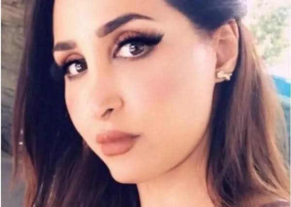 فيديو لا يصدق.. شاهد سيارة السعودية الشهيرة هند القحطاني الرولز رويس المصنوعة خصيصا لها