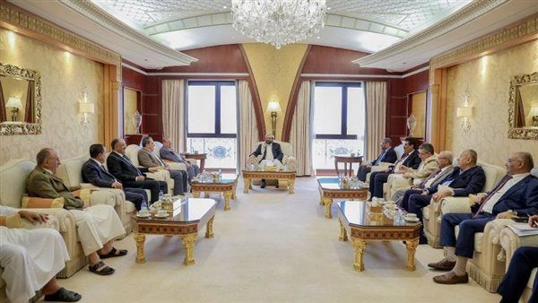 العرادة يلتقي رئيس مجلس النواب ورؤساء الكتل البرلمانية