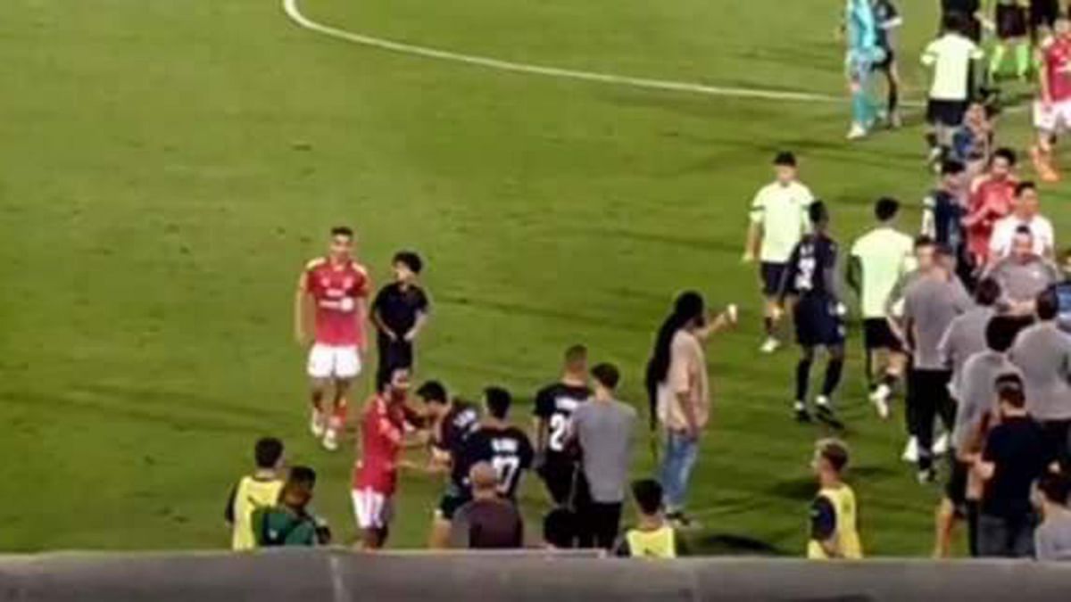 حسين الشحات يصفع الشيبي لاعب بيراميدز (فيديو)