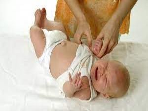 زوج يدفن زوجته في صحراء السعودية وبعد تسعة أشهر حدثت هذه المفاجأة الصادمة