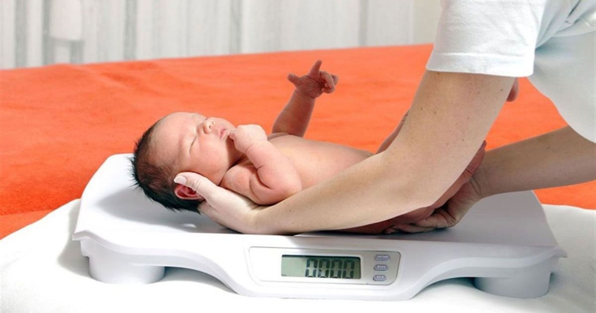 دراسة تكشف أن انخفاض الوزن عند الولادة يزيد خطر الإصابة بأمراض القلب