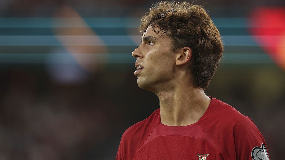 "لقد تحقق حلمه".. برشلونة يضم جواو فيليكس رسميًا