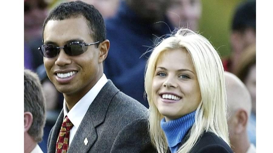 نظرة «النمر» وسعادة طليقته تخطفان الأنظار