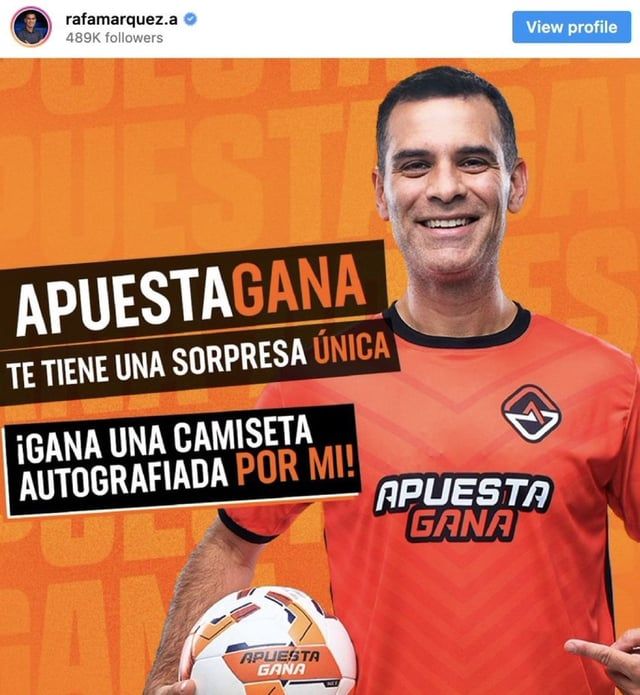 "أنهى حلمه".. غضب عارم تجاه مدرب برشلونة بسبب المراهنات (صورة)