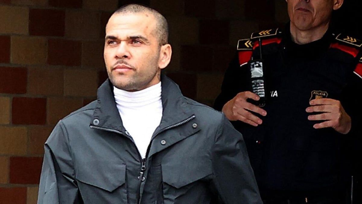 سر الحفل الذي أقامه داني ألفيس في منزله