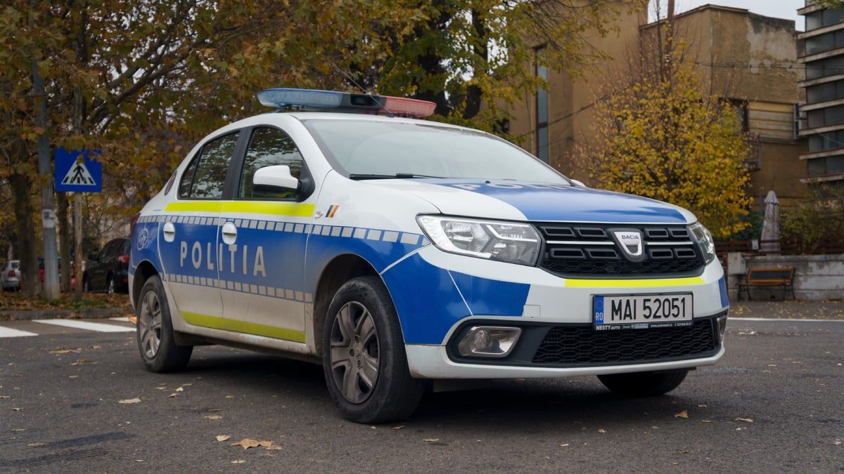 بتهمة "التجديف".. فنان إيطالي يتعرض للطعن في كنيسة في رومانيا