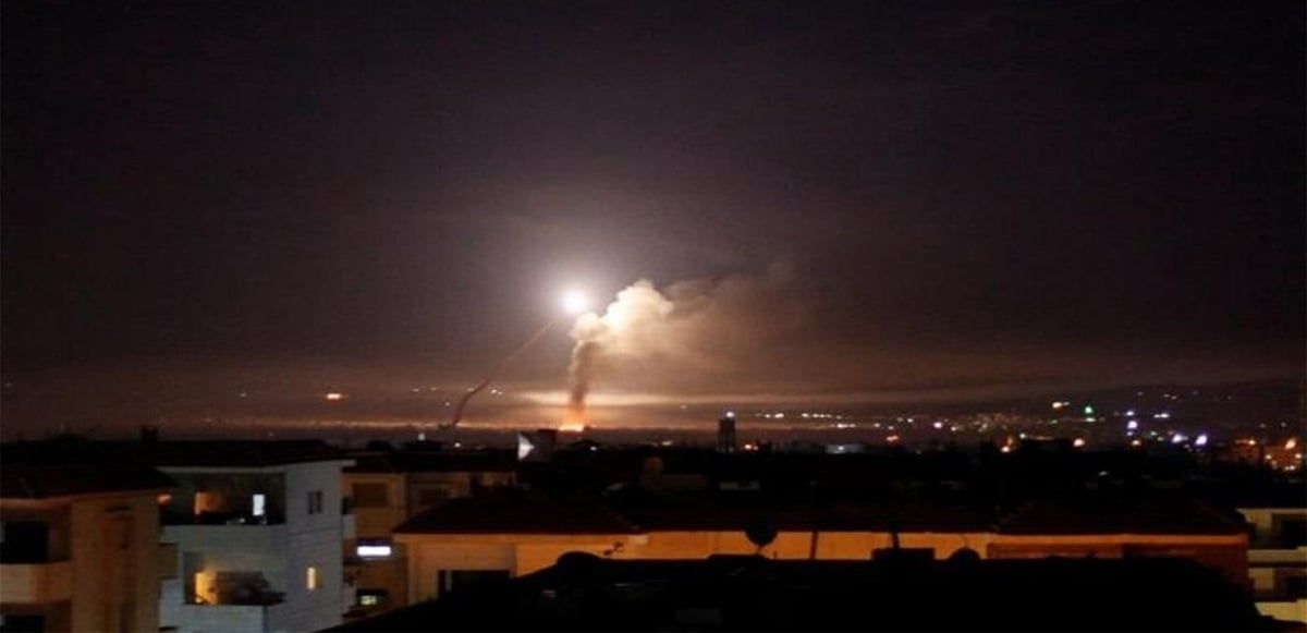 سقوط عدد من العسكريين والمدنيين بغارة إسرائيلية على حلب السورية