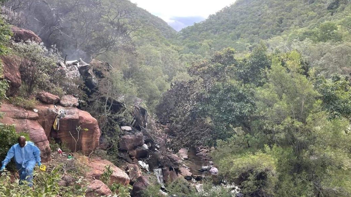 45 قتيلا إثر حادث سير مروع في جنوب أفريقيا