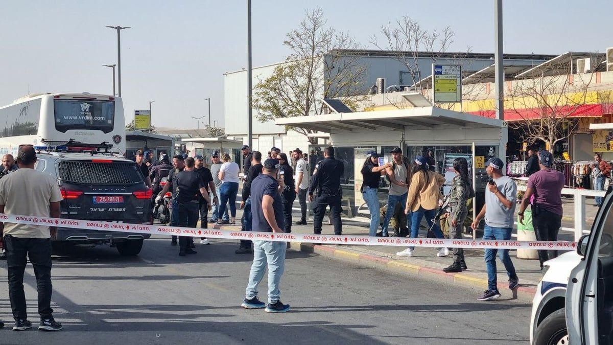 عملية طعن في بئر السبع.. إصابة اثنين ومقتل المنفذ (فيديو)