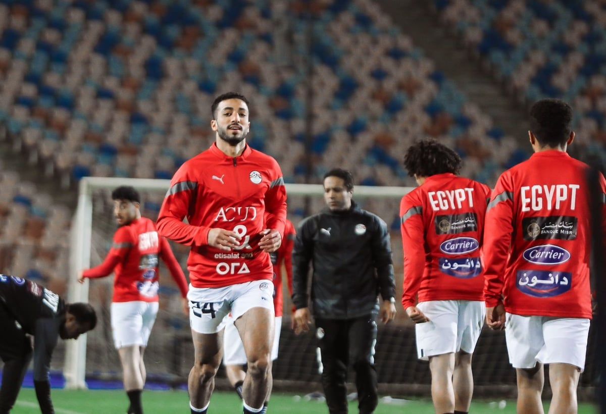 عبدالمنعم يرفع راية العصيان في الأهلي