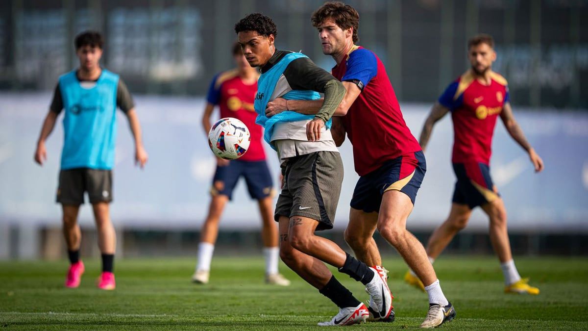 على عكس والده.. نجل رونالدينيو يتألق في مركز مختلف (فيديو)