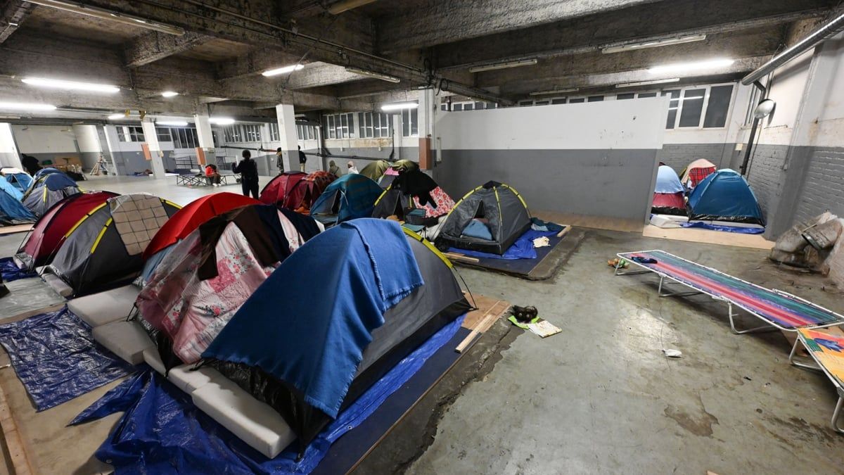 فرنسا.. إخلاء 21 ألف أسرة من منازلها في 2023