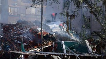 سوريا تعلن تفاصيل الغارة الإسرائيلية على مبنى قنصلية إيران.. والمقداد يرد