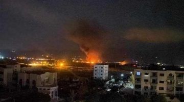 الكشف عن حالة السفير الإيراني بعد الغارة الإسرائيلية على مبنى قرب دمشق