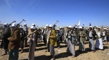 الحوثي يقـ.تل 11 جنديا يمنيا جنوب البلاد