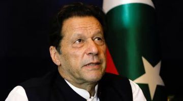 وكالات الاستخبارات تمارس ضغوطا بشأن قضايا عمران خان