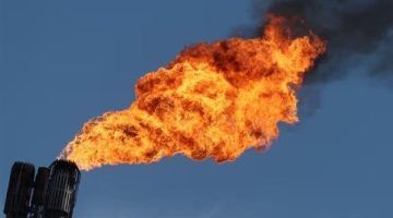 ارتفاع أسعار النفط إلى ما دون الـ90 دولارا للبرميل