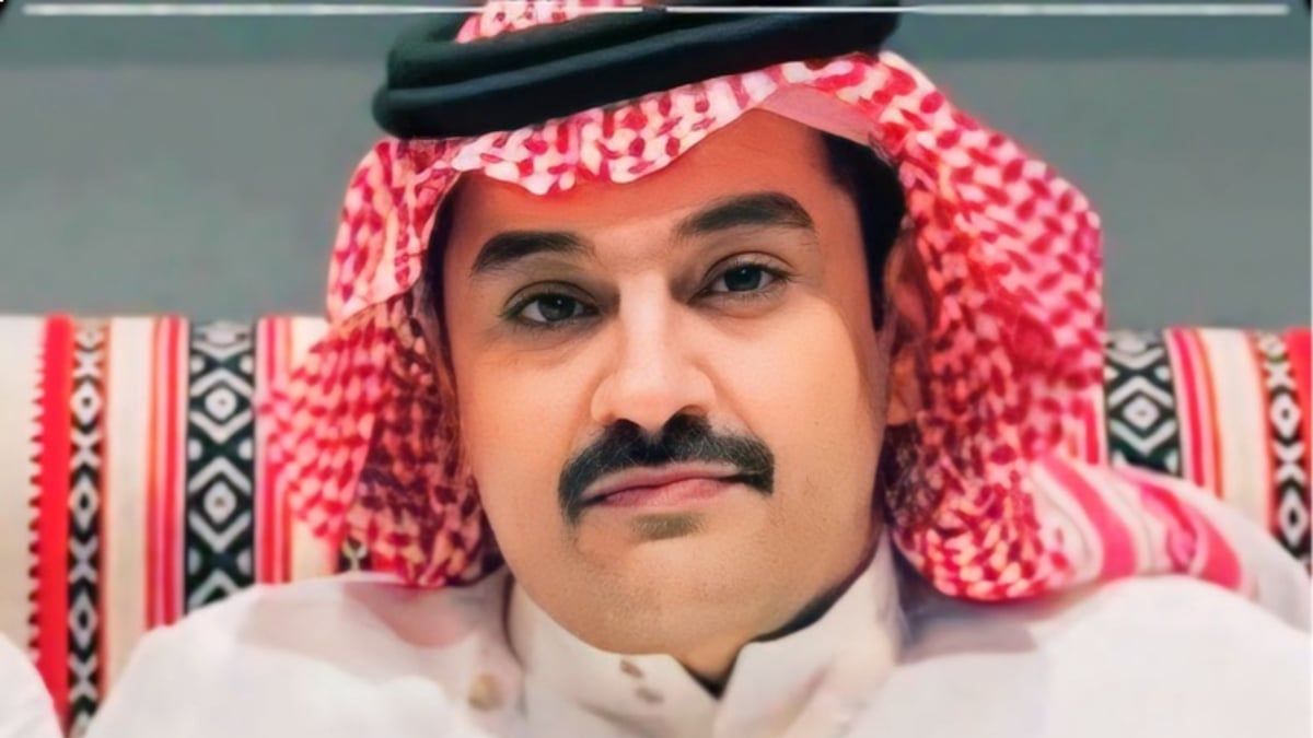 وفاة الشاعر السعودي محمد بن منصور بن بريك غرقًا