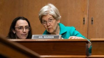 سيناتورة أمريكية تتعهد بمنع بيع مقاتلات F-15 لإسرائيل