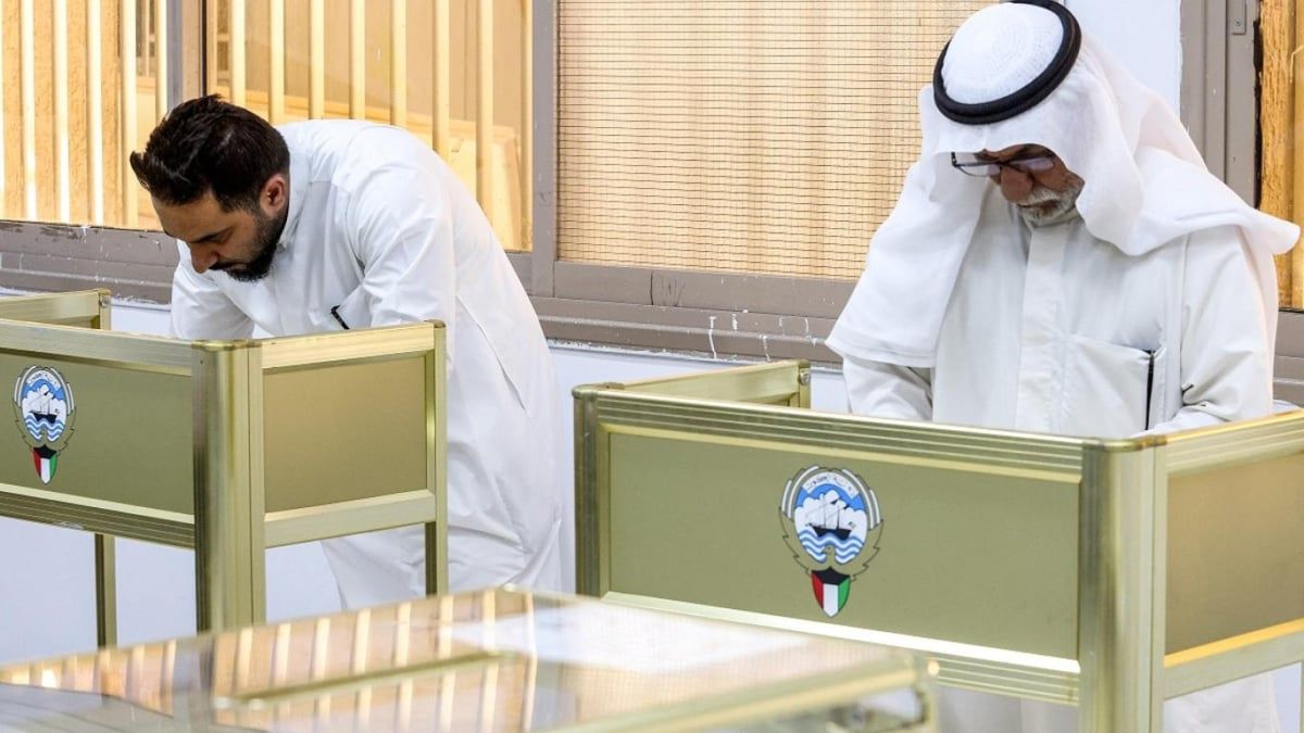 الكويتيون ينتخبون أعضاء "مجلس الأمة" اليوم