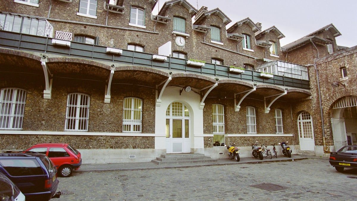 بـ"الصدفة".. العثور على نفق غامض قرب سجن في باريس