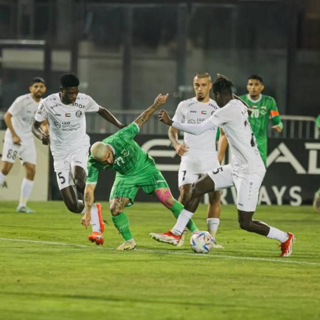 «ديربي» مثير بين الفجيرة والعروبة في دوري الأولى