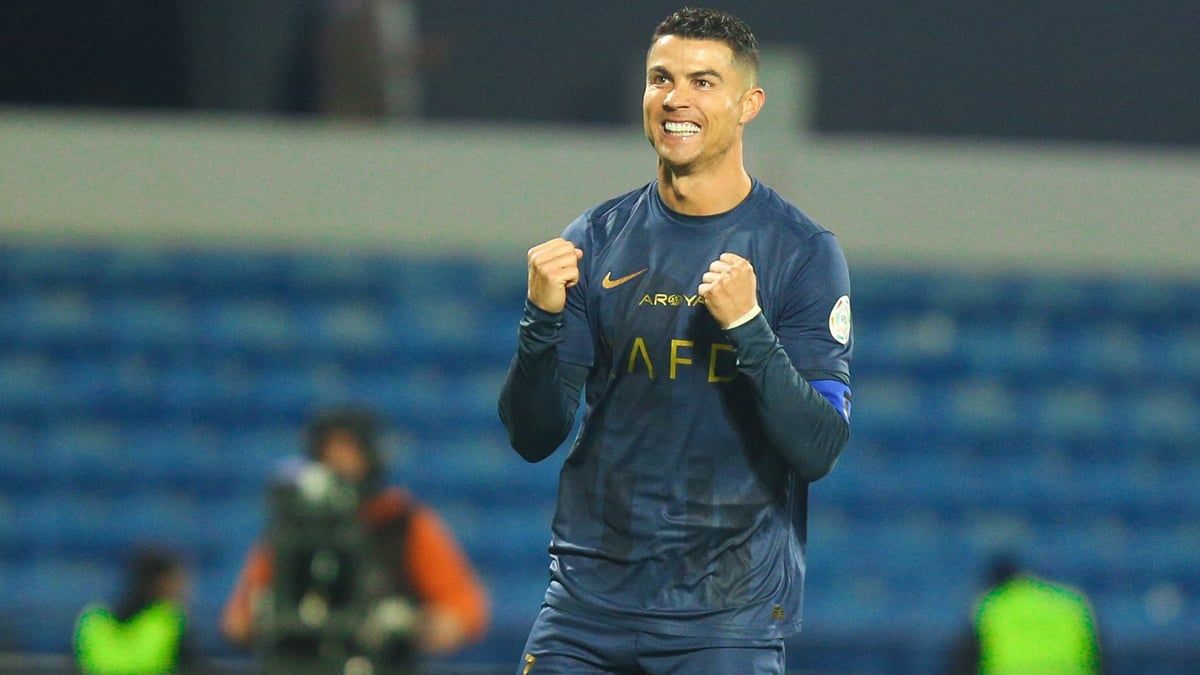 قصة تغريدة رونالدو التي أثارت غضب جمهور مانشستر يونايتد