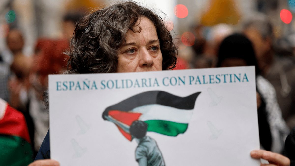 من الدعم إلى الانتقاد.. كيف تغير موقف إسبانيا وإيرلندا حيال إسرائيل؟