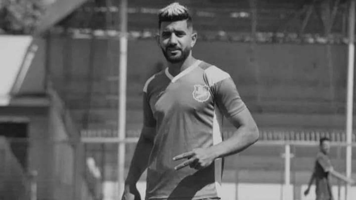 سبب وفاة اللاعب الجزائري أنور أومريش في الملعب