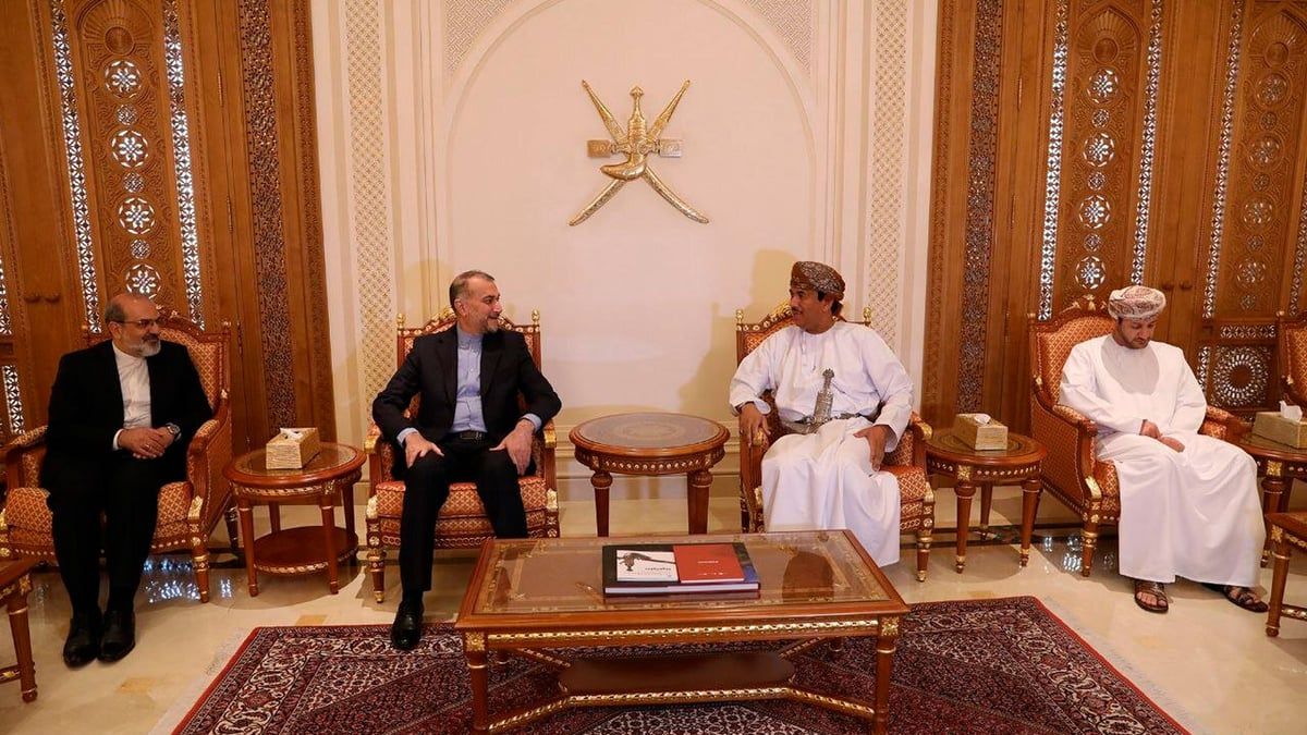 على وقع التوتر مع إسرائيل.. ما أهداف زيارة عبداللهيان إلى عُمان؟