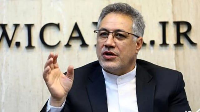 خبراء: شظايا استهداف القنصلية في دمشق تطال العملة الإيرانية