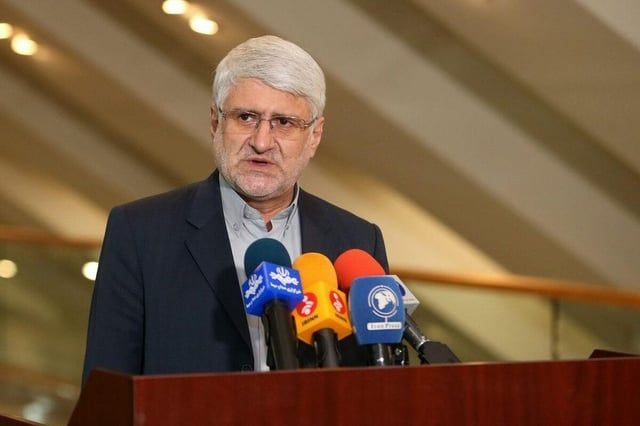 خبراء: شظايا استهداف القنصلية في دمشق تطال العملة الإيرانية