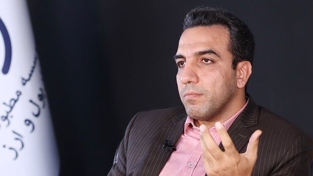 خبراء: شظايا استهداف القنصلية في دمشق تطال العملة الإيرانية