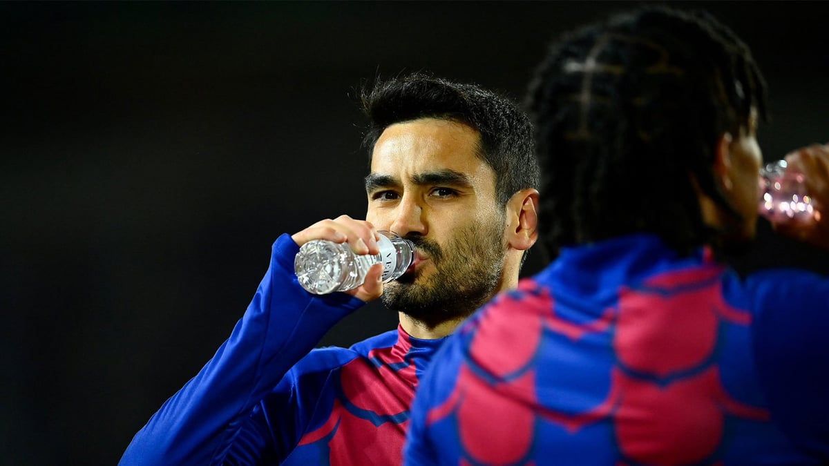 أثار رعب برشلونة.. سر مغادرة غوندوغان عمليات الإحماء فجأة