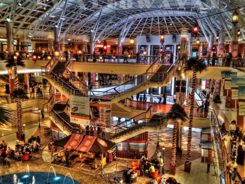 متعة التسوق.. مواعيد عمل رد سي مول جدة وأفضل المطاعم والكافيهات به - موقع الخليج الان