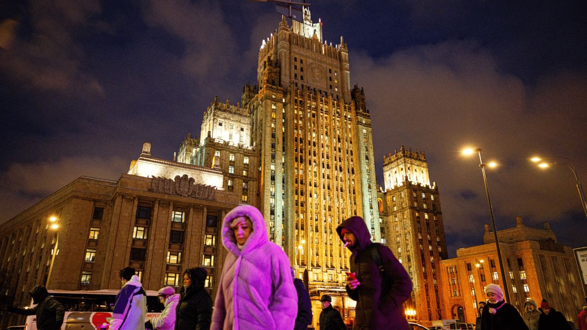 روسيا تنصح مواطنيها بتجنب السفر إلى الشرق الأوسط