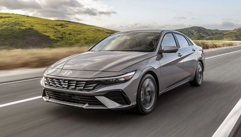 أداء عصري ومثالي | سعر ومواصفات سيارة هيونداي النترا 2024 في المملكة - موقع الخليج الان