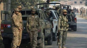 وجهتهم كانت إيران..الشرطة الباكستانية تعلن مقتل 9 رجال بعد خطفهم على يد مسلحين