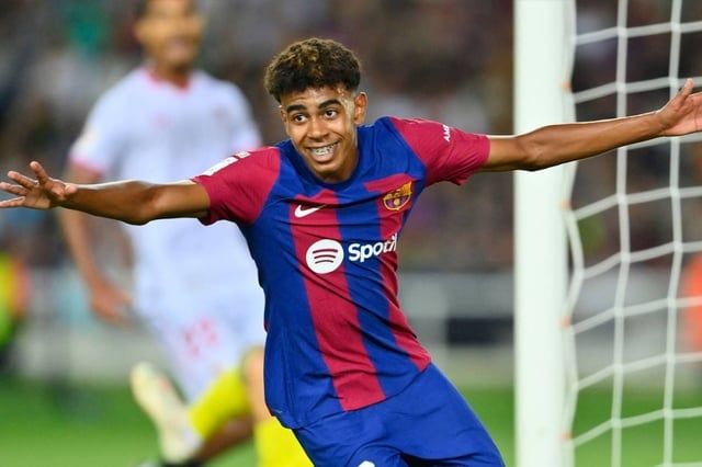 عربيان في القائمة.. المرشحون لجائزة "غولدن بوي" لأفضل لاعب واعد 2023