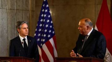 وزير الخارجية يبحث مع نظيره الأمريكي التوتر في المنطقة